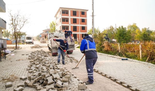 Erbaa Belediye Ekipleri Şehrin Dört Bir Yanında Çalışmalarını Sürdürüyor