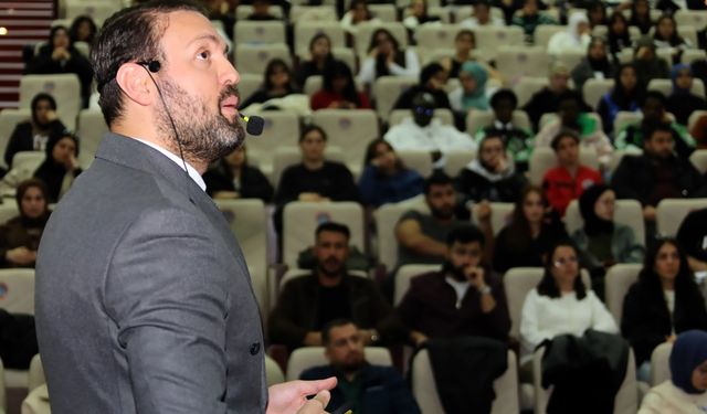 Tokat’ta Kadına Yönelik Şiddet ve Medya Konferansı Düzenlendi