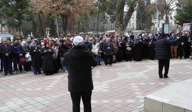 Erbaa'da Sömestir Umrecileri Dualarla Kutsal Topraklara Uğurlandı