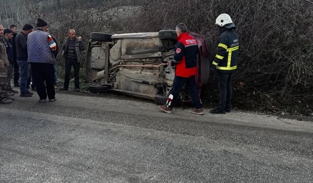 Erbaa'da Trafik Kazası; Sürücü Yara Almadan Kurtuldu