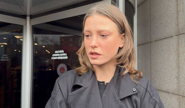 Serenay Sarıkaya’dan İtiraf: Mert Demir ile İlişkimiz Kendi İrademizle Devam Ediyor