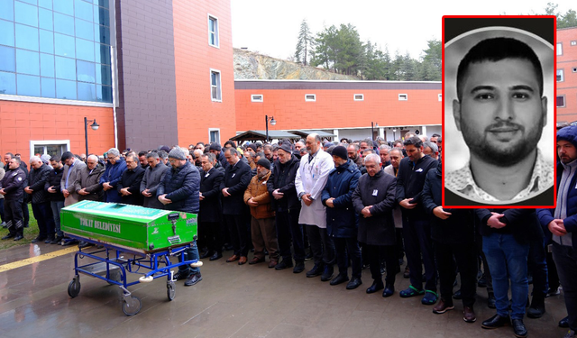 Tokat`ta Kardiyoloji Doktoru, Geçirdiği Kalp Krizi Sonucu Hayatını Kaybetti