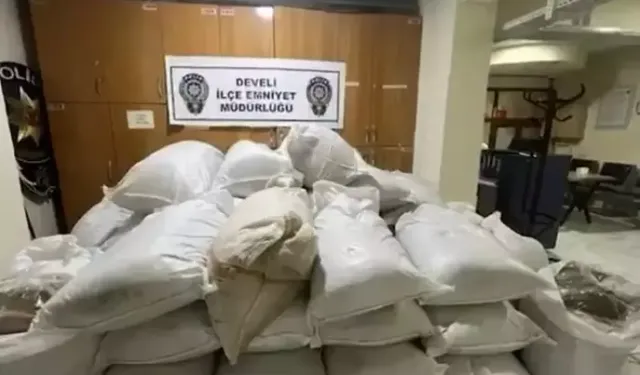 1 Tonu Aşan Kaçak Tütün Ele Geçirildi