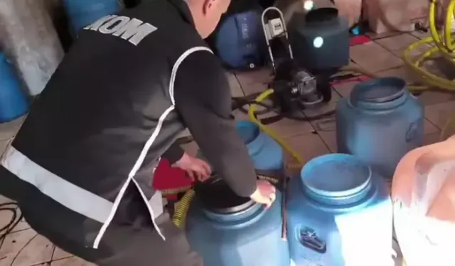 Kaçakçılık Operasyonu: 28 Bin Litre Sahte İçki ve Yüklü Miktarda Kaçak Tütün Ele Geçirildi