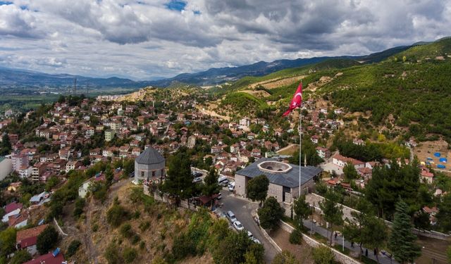 2.7 Büyüklüğündeki Hafif Şiddetli Deprem Paniğe Neden Oldu