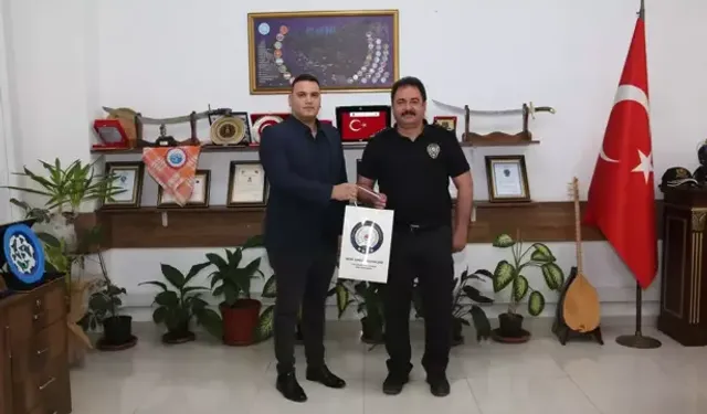 Emniyet Personeline Ödül Töreni