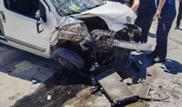 Trafik Kazası: Sürücü Hayatını Kaybetti