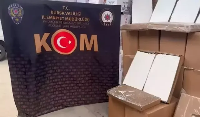 TIR'da Kaçak Makaron Ele Geçirildi