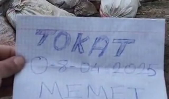 Mozaik Buldukları Kaçak Kazıyı Sosyal Medyada Paylaşan Şüpheliler, Yakayı Ele Verdi