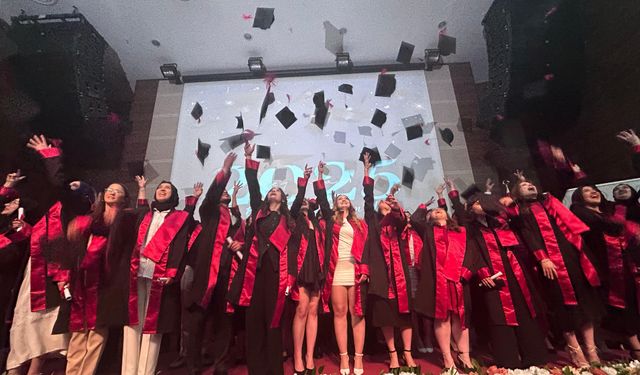Tokat Gaziosmanpaşa Üniversitesi Hukuk Fakültesi İlk Mezunlarını Verdi
