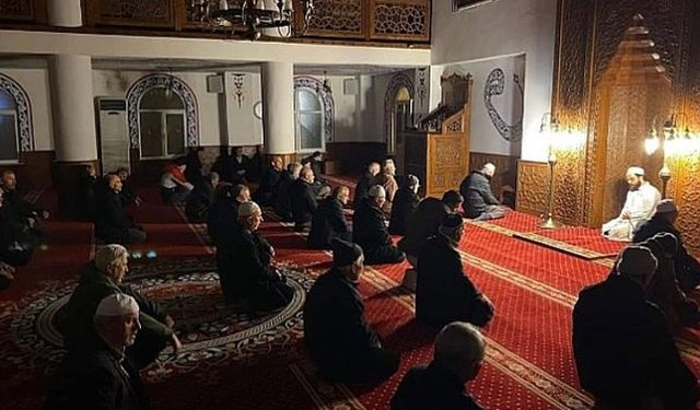 Niksar’da Şehitler İçin Mevlid ve Dualar Okundu