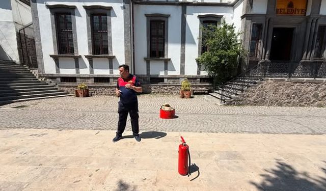 Niksar Belediyesi’nde Yangınla Mücadele Tatbikatı Gerçekleştirildi