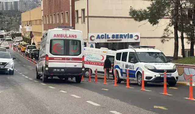Kendisine Bıçakla Saldıran Oğlunu Av Tüfeğiyle Vurdu