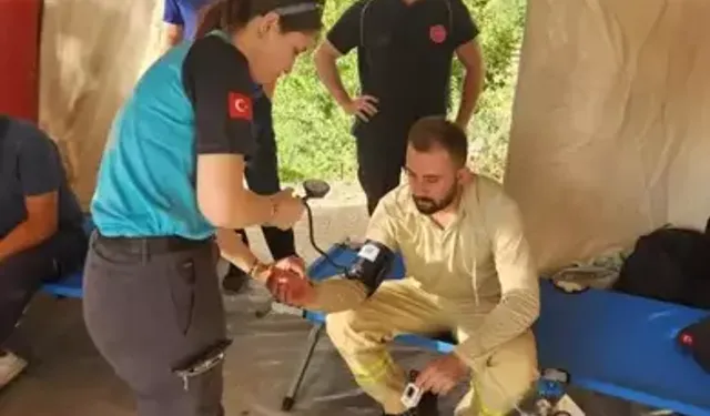 Yangınlarda UMKE’nin Sessiz Kahramanlığı: 73 Personel, 350 Kişiye Müdahale Etti