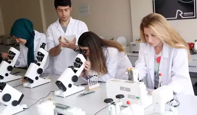 YÖK: Türkiye’de 6,7 Milyon Üniversite Öğrencisi, 187 Bin Akademisyen Bulunuyor