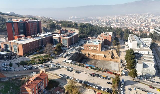 TOGÜ Hastanesine 500 Araçlık Katlı Otopark İçin Temel Atıldı