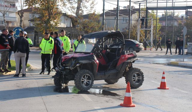 Erbaa’da Yine Aynı Kavşak, Yine Kaza: 2 Yaralı