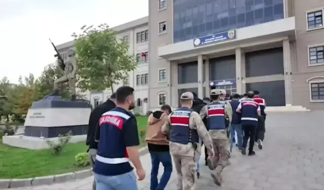 Jandarma’dan Siber Dolandırıcılık Operasyonu: 54 Tutuklama