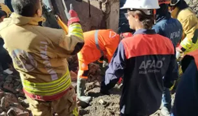 Yangın: 60 Yaşındaki Kadın Hayatını Kaybetti