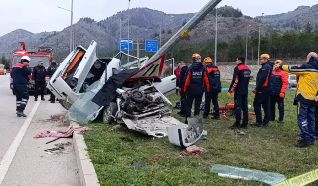 Avukat E.Ş Trafik Kazasında Hayatını Kaybetti