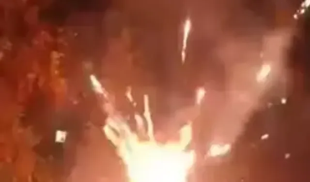 Düğünde Havai Fişek Elinde Patladı