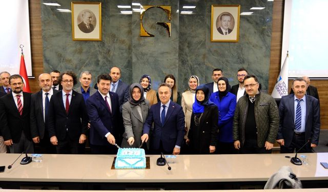 MEDEK Başkanı Prof. Dr. Sarıbıyık TOGÜ’de: Akreditasyon Süreçleri Değerlendirildi