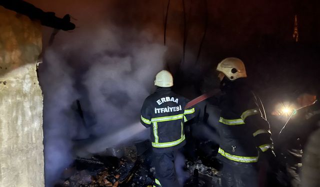 Erbaa’da Tek Katlı Evde Çıkan Yangın Kullanılamaz Hale Getirdi