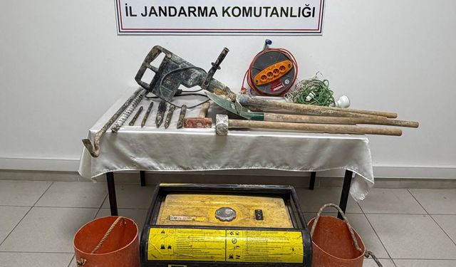 Tokat’ta Kaçak Kazı Baskını: 6 Şüpheli Suçüstü Yakalandı!
