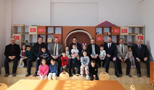 Vali Köklü, Güneşli Çocuk Akademisi’ni Ziyaret Ederek Miniklerle Buluştu