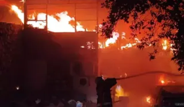 Piknik İşletmesinde Yangın: Araç da Zarar Gördü