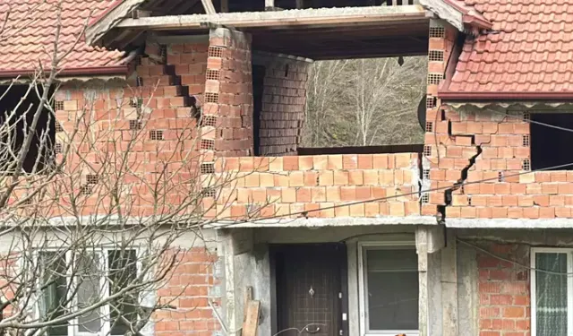 Çanakçılar’da Toprak Kayması Endişesi