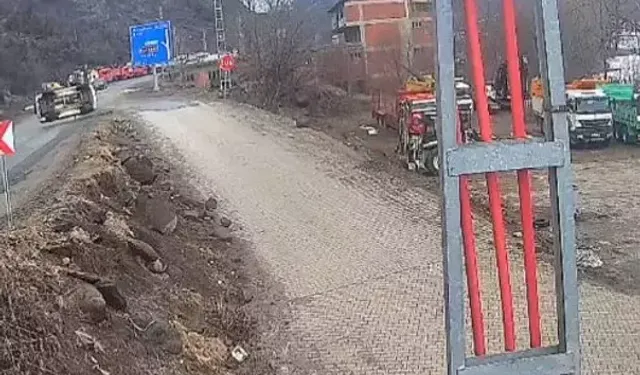 Şavşat’ta Takla Atan Otomobil Devrildi: 1 Yaralı