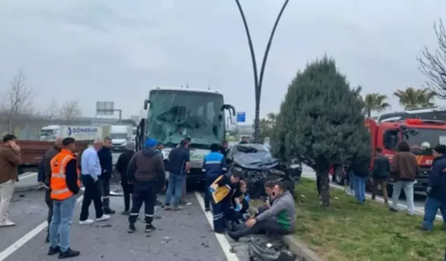 Manisa’da Zincirleme Kaza: 5 Yaralı