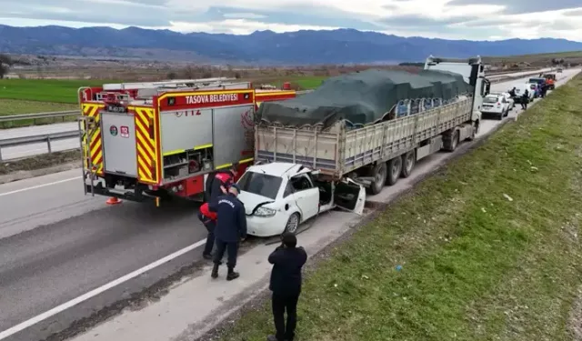 Cenazeye Giderken Feci Kaza: 2 Kişi Hayatını Kaybetti