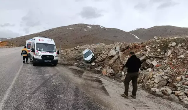 Doğanşehir’de Otomobil Devrildi: 5 Yaralı