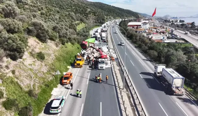 TEM Otoyolu’nda TIR Kazası: 1 Yaralı, Trafik Kapandı