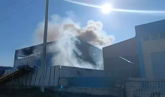 Torbalı’da Geri Dönüşüm Fabrikasında Yangın