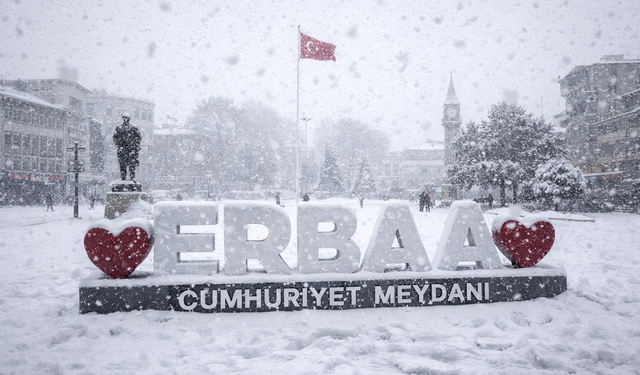 Erbaa'da Bahar Havası Bitiyor: Kar Geri Dönüyor!