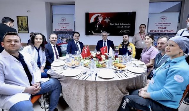 Sağlık Bakanı Memişoğlu, Tokat’ta Sağlık Neferleriyle İftar Sofrasında Buluştu