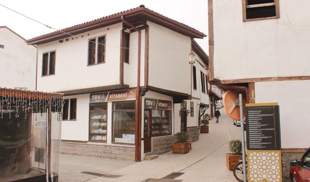 Tokat’ta Kitap ve Kültür Buluşması: TDV Kitabevi Okurları Bekliyor