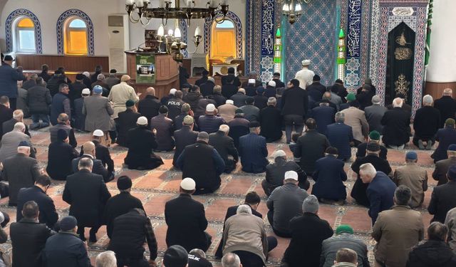 Erbaa’da Çanakkale Şehitleri İçin Anlamlı Program: Dualar Semaya Yükseldi