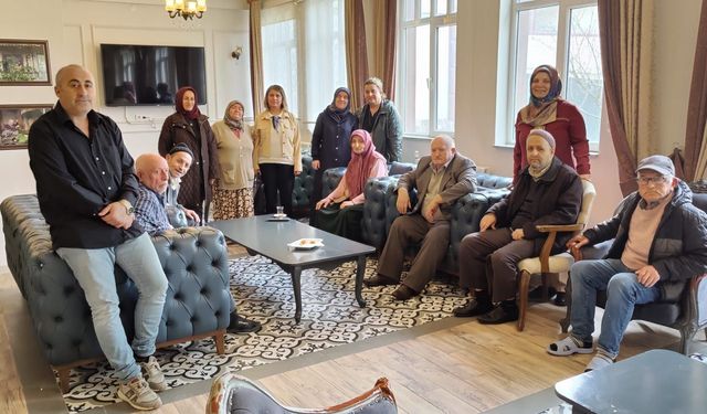 Erbaa Devlet Hastanesi’nden Anlamlı Ziyaret: "Büyüklerimiz Baş Tacımız"