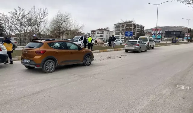 Elazığ’da Üç Araçlı Trafik Kazasında 1 Kişi Yaralandı