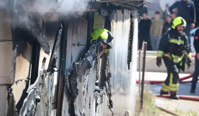 Bolu’da Ev ve Mobilya Atölyesi Yangında Küle Döndü