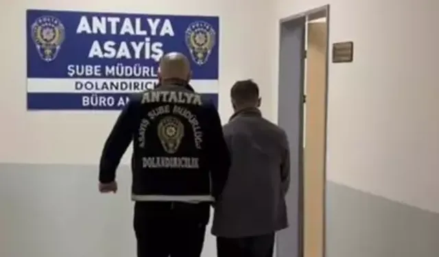 Antalya’da MİT Dolandırıcısı Suçüstü Yakalandı