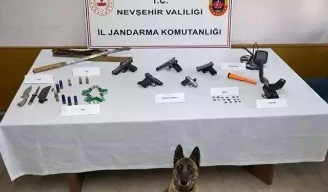 Silah ve Tarihi Eser Kaçakçılığı Operasyonu: 4 Gözaltı