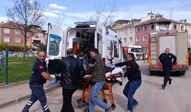 İnegöl’de Yangın: 77 Yaşındaki Kadın Dumandan Kurtarıldı