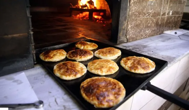 Tokat’ın Tescilli Lezzetlerine Bayram Zammı: Yağlı ve Simit Fiyatları Güncellendi
