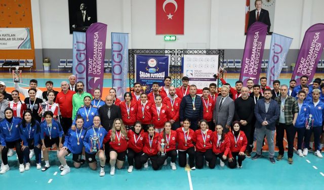 TOGÜ Salon Futbolunda Şampiyonluk İpini Göğüsledi: ÜNİLİG Grup Müsabakaları Sona Erdi!