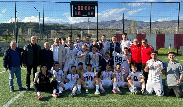 Merkür Jet Erbaaspor U18 Ligi’nde Tokat Şampiyonu